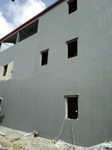 Chống thấm mặt ngoài hiệu quả với lớp sơn cao cấp – Tăng cường bảo vệ, duy trì vẻ đẹp và độ bền cho công trình